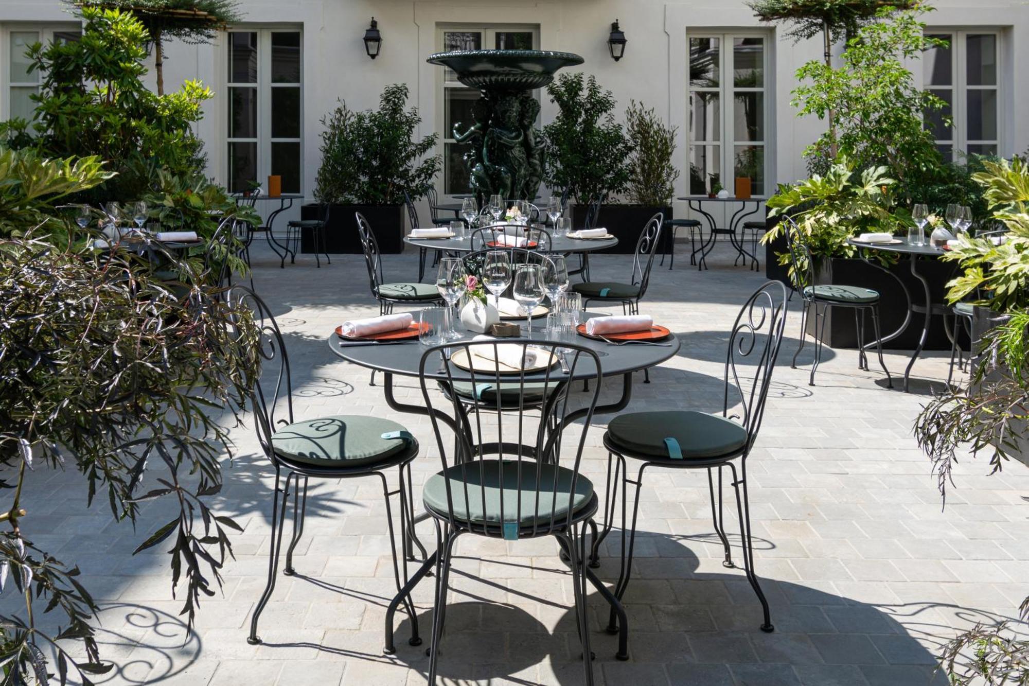 Hotel & Spa Napoleon Фонтенбло Екстер'єр фото
