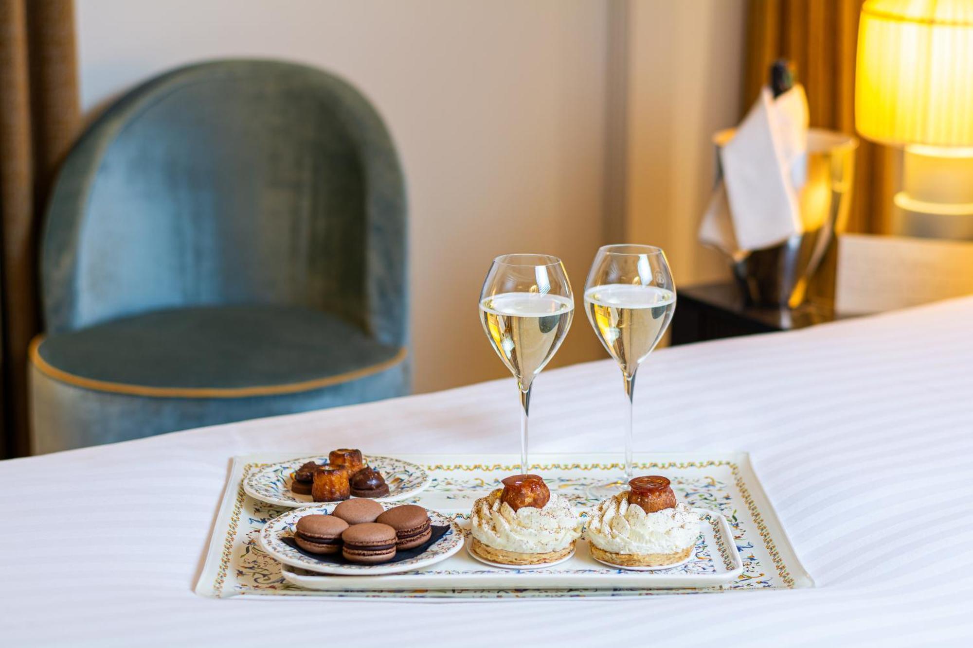Hotel & Spa Napoleon Фонтенбло Екстер'єр фото