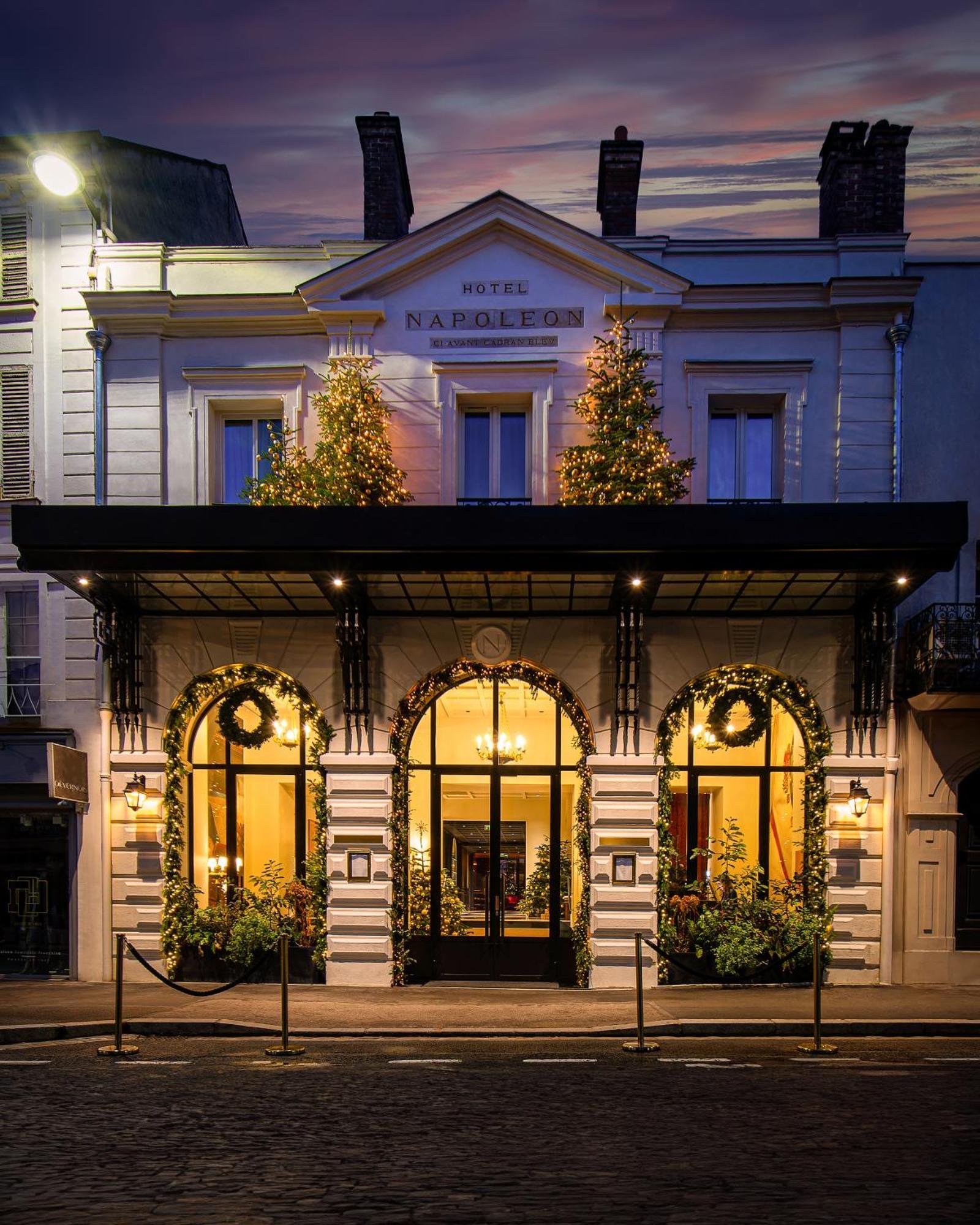 Hotel & Spa Napoleon Фонтенбло Екстер'єр фото